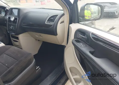 2011 Chrysler Town & Country Touring from USA, damaged, VIN 2A4RR5DG5BR623621